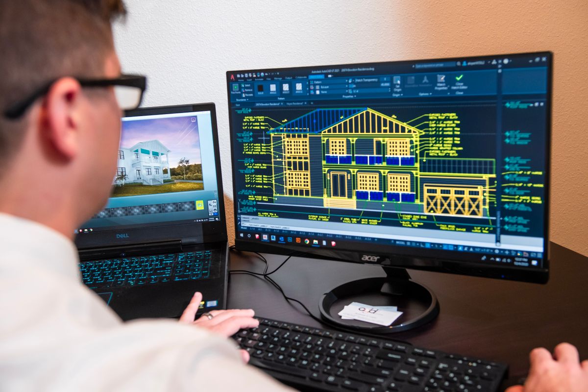 Modellazione 3D e disegno tecnico BIM su schermo di computer